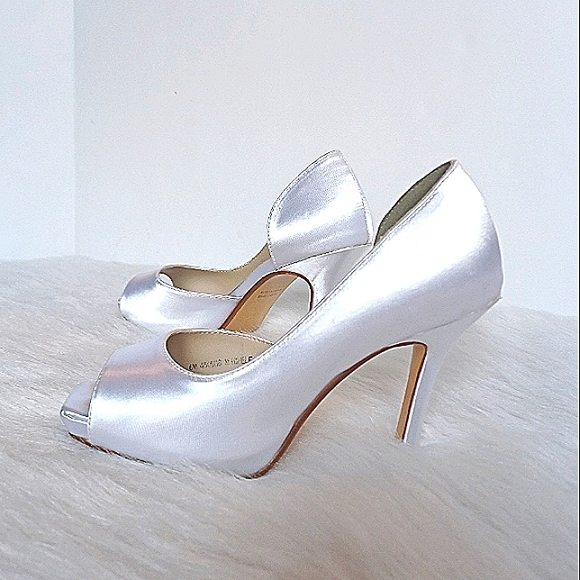 Michaelangelo White Stiletto Christmas New Years Eve Party Shoes Size 6 Heels - Picture 2 of 14